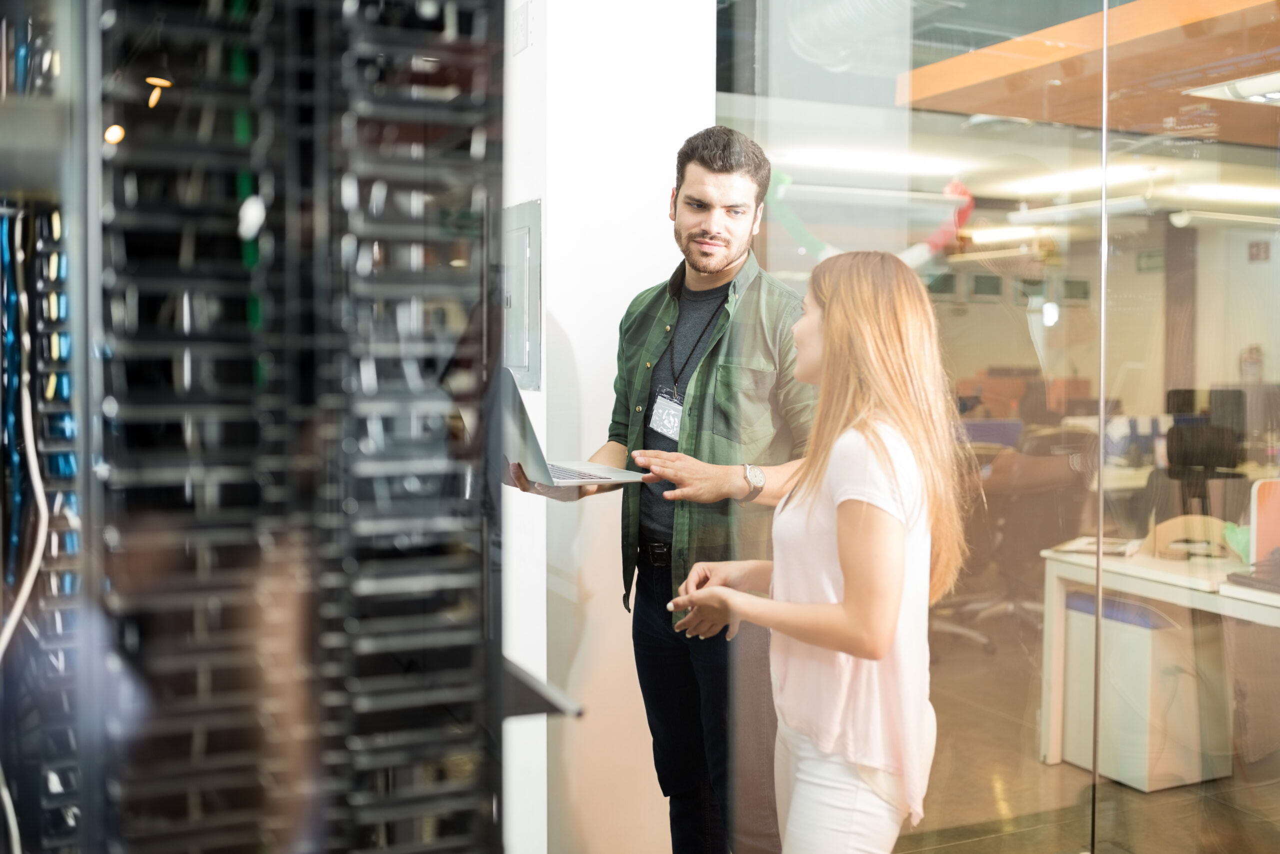 Equipe da Datacor especializada em computação em nuvem, segurança de dados e infraestrutura de TI no Brasil